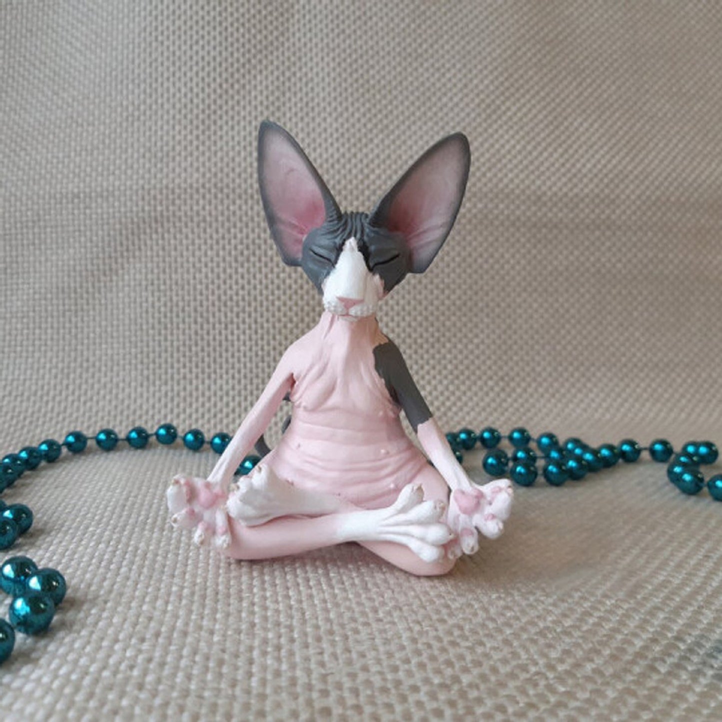 Sitting Sphynx Cat Figurines