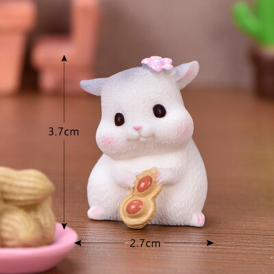 Peanut & Hamsters Statue Figurine