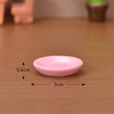 Peanut & Hamsters Statue Figurine