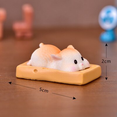 Peanut & Hamsters Statue Figurine
