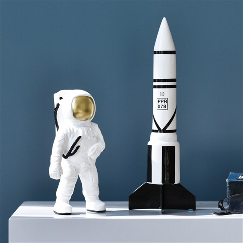 Resin Crafts Astronaut