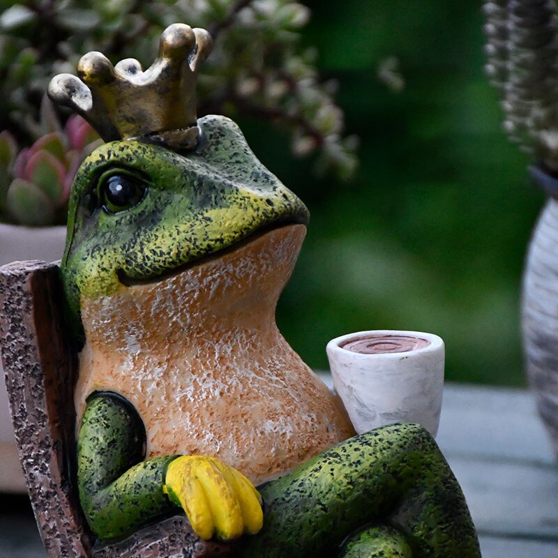 Leisurely Coffee Frog Garden Landscaping sculpture